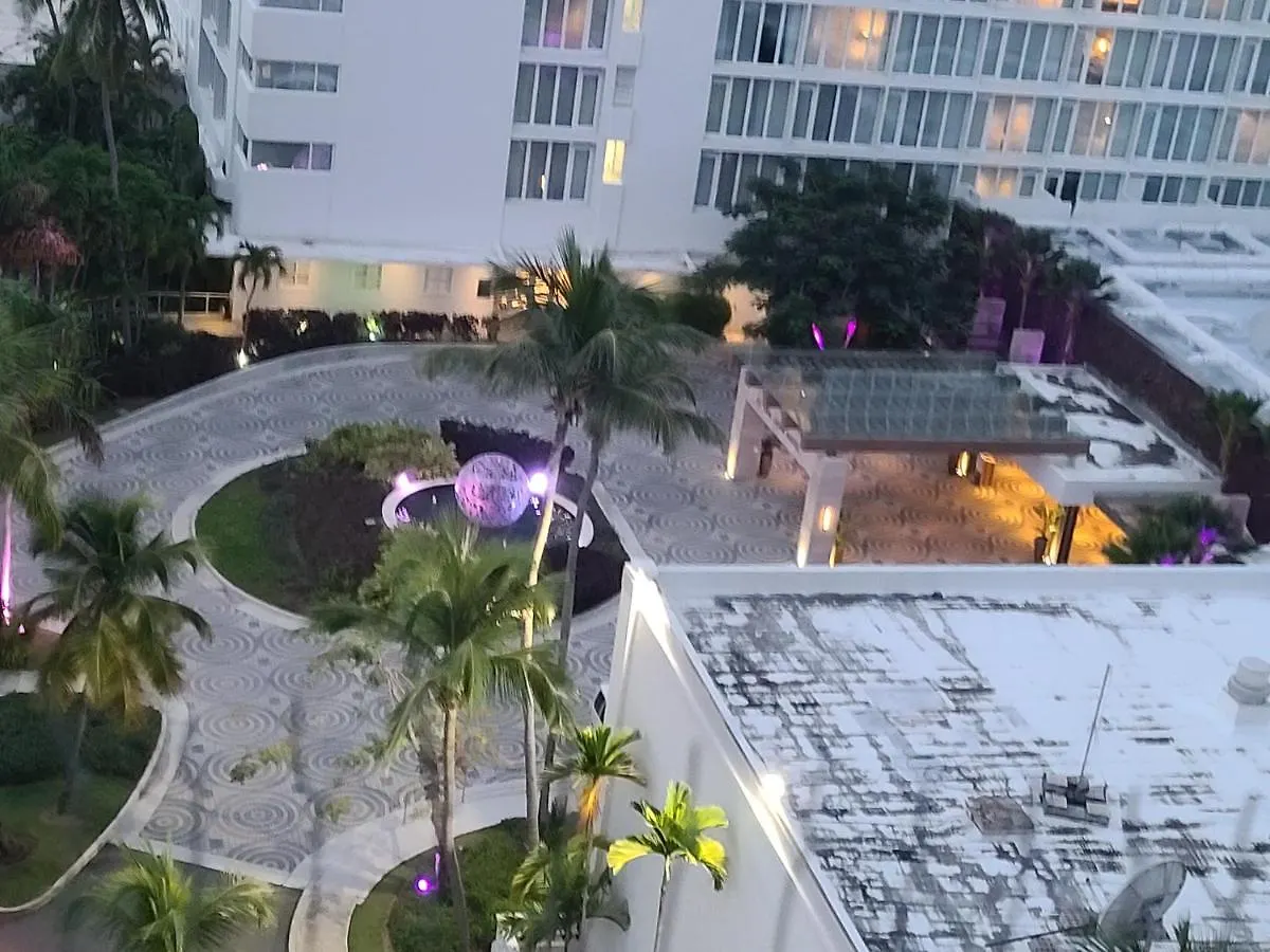 Apartment Beachfront Serenity: Remodeled Condo with City Views San Juan